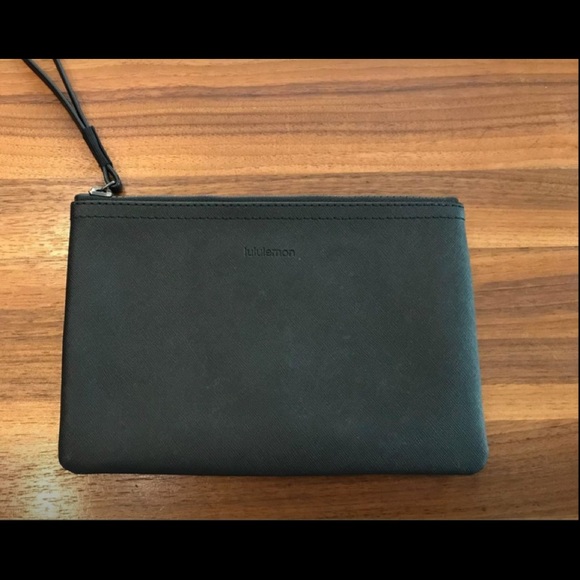 Lululemon Pouchette/Wristlet - Picture 1 of 5
